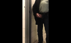 Grandpa flash me in toilet